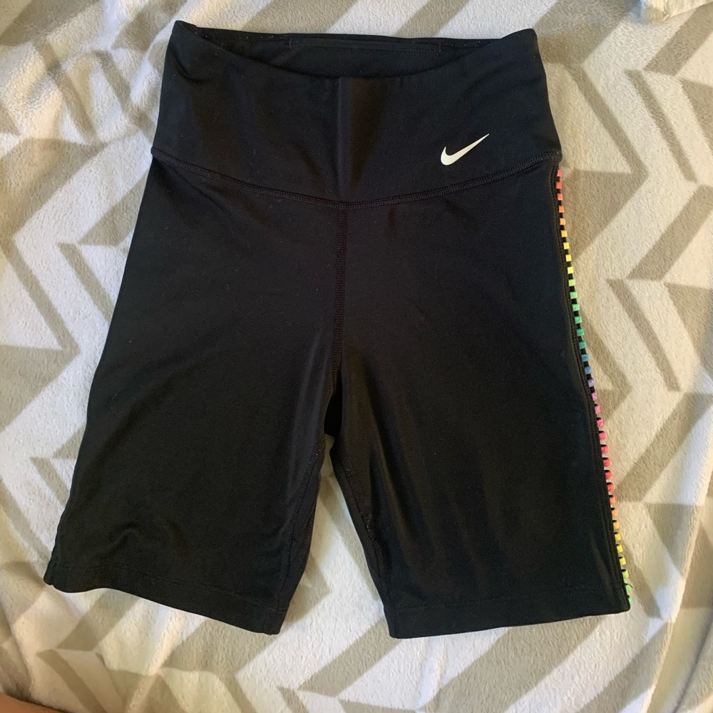 NIKE biker shorts